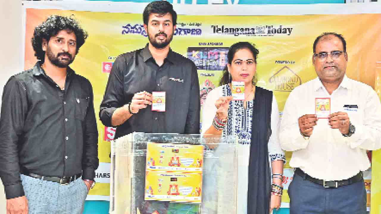 పండుగ జోష్‌.. దసరా సంబురం