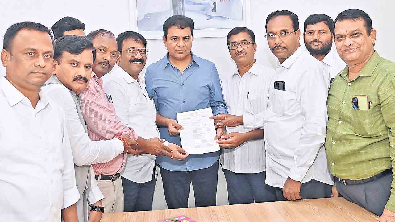 సర్కారుపై బీఆర్‌ఎస్వీ సమరశంఖం