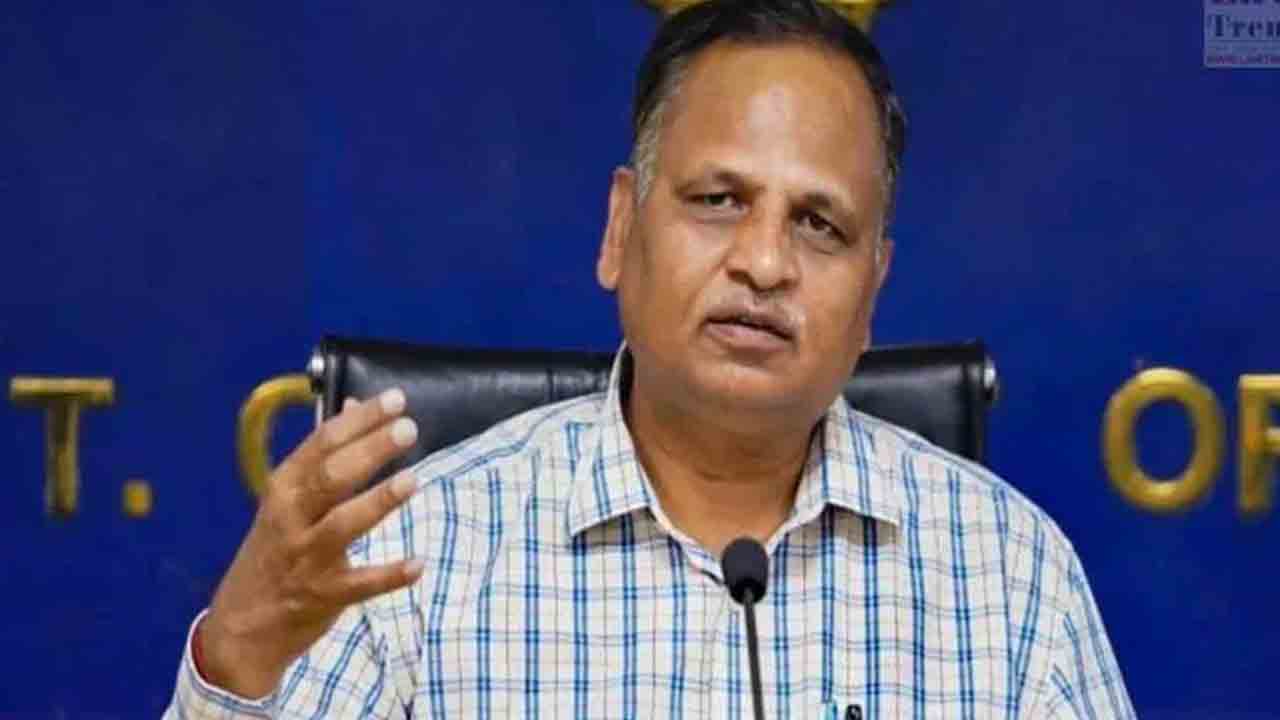 ఆప్‌ నేత సత్యేందర్‌ జైన్‌కు బెయిల్‌