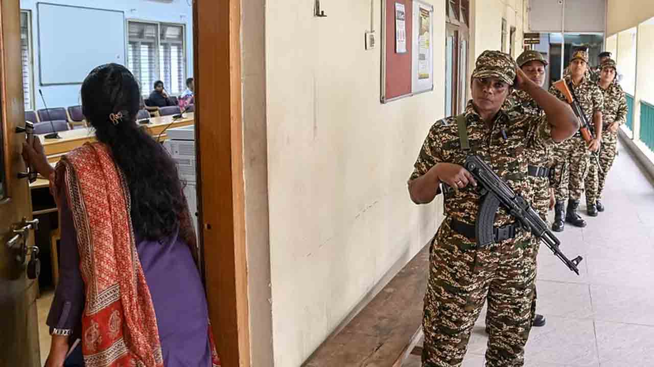 ముడా కార్యాలయంలో ఈడీ సోదాలు