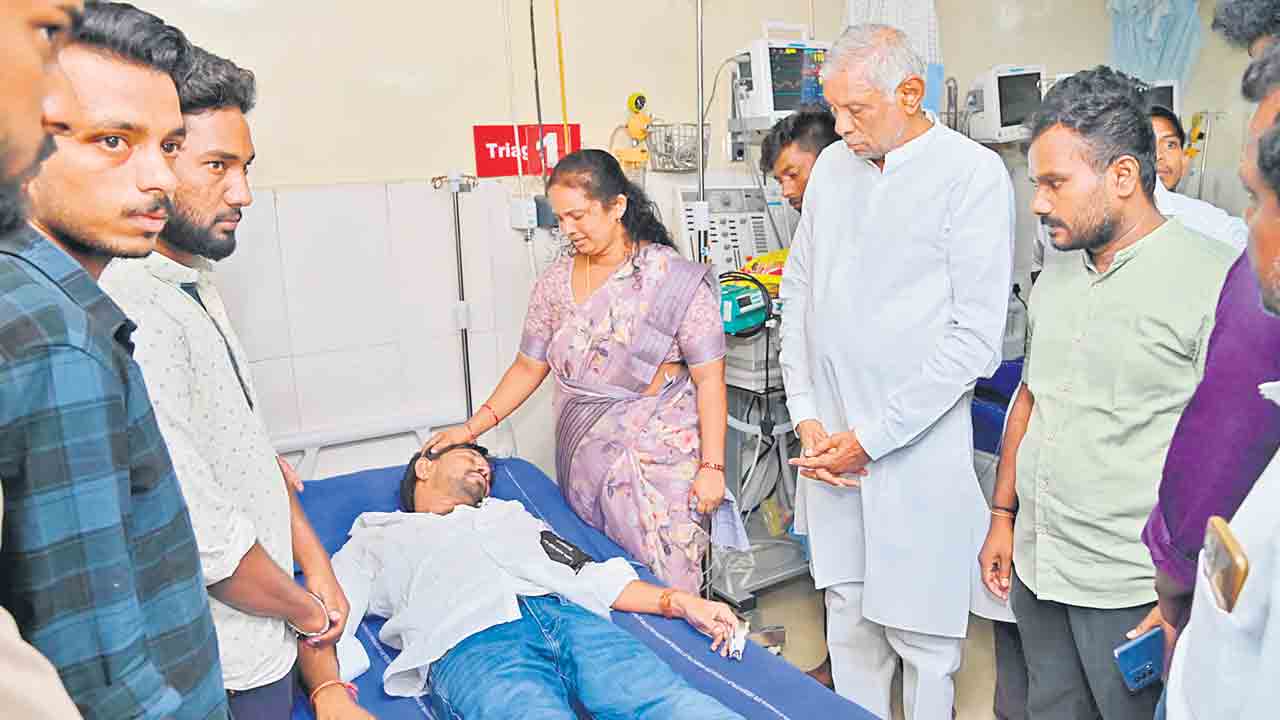 బీఆర్‌ఎస్‌ లీడర్‌పై కాంగ్రెస్‌ దాష్టీకం