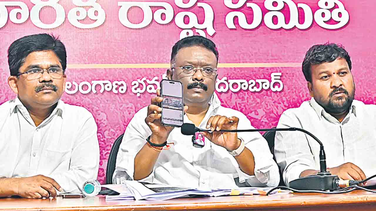 చుట్టాలకు కొలువులు కట్టబెట్టే కుట్ర