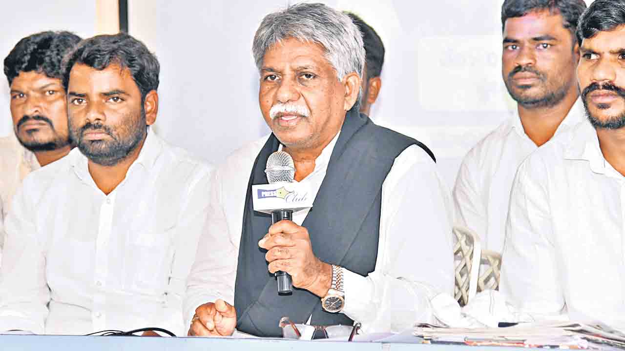 వర్గీకరణ అమలుచేయకుండానే పోస్టింగ్లా?