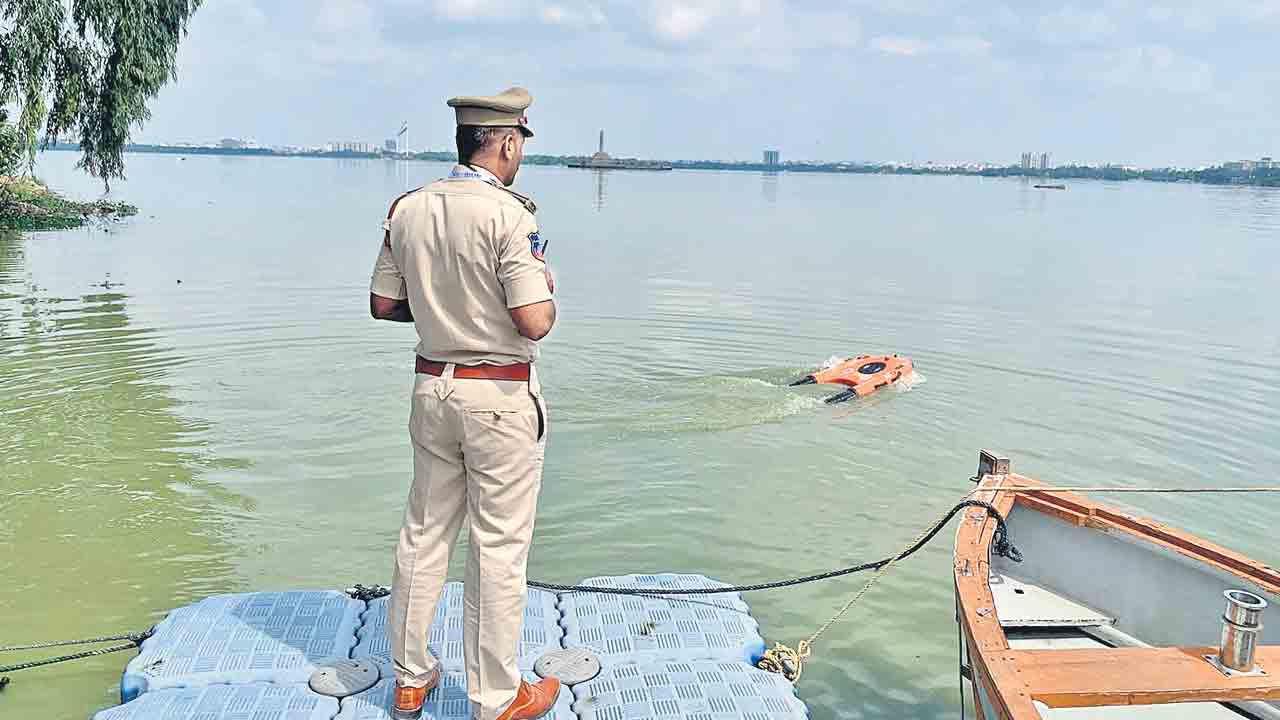 అగ్నిమాపక శాఖలో ‘రిమోట్‌ ఆపరేటింగ్‌ లైఫ్‌బాయ్స్‌’