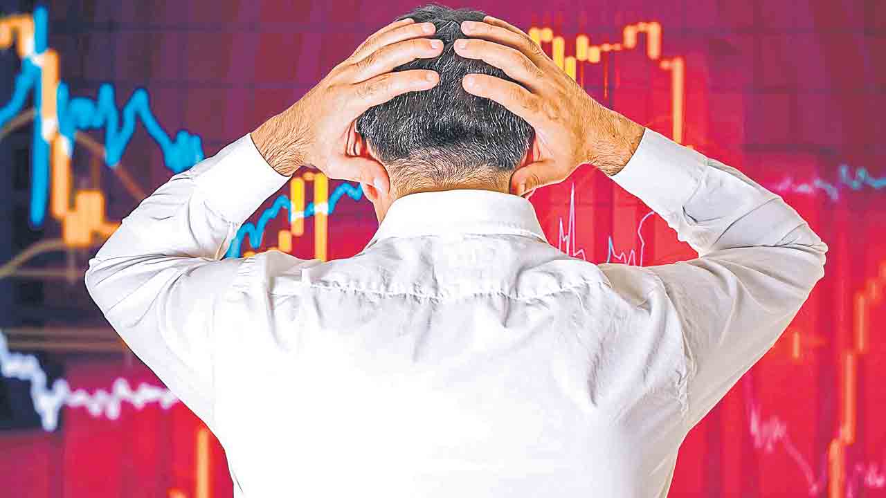 Stock Markets | 9 లక్షల కోట్లు ఆవిరి.. కుప్పకూలిన దేశీయ స్టాక్‌ మార్కెట్లు