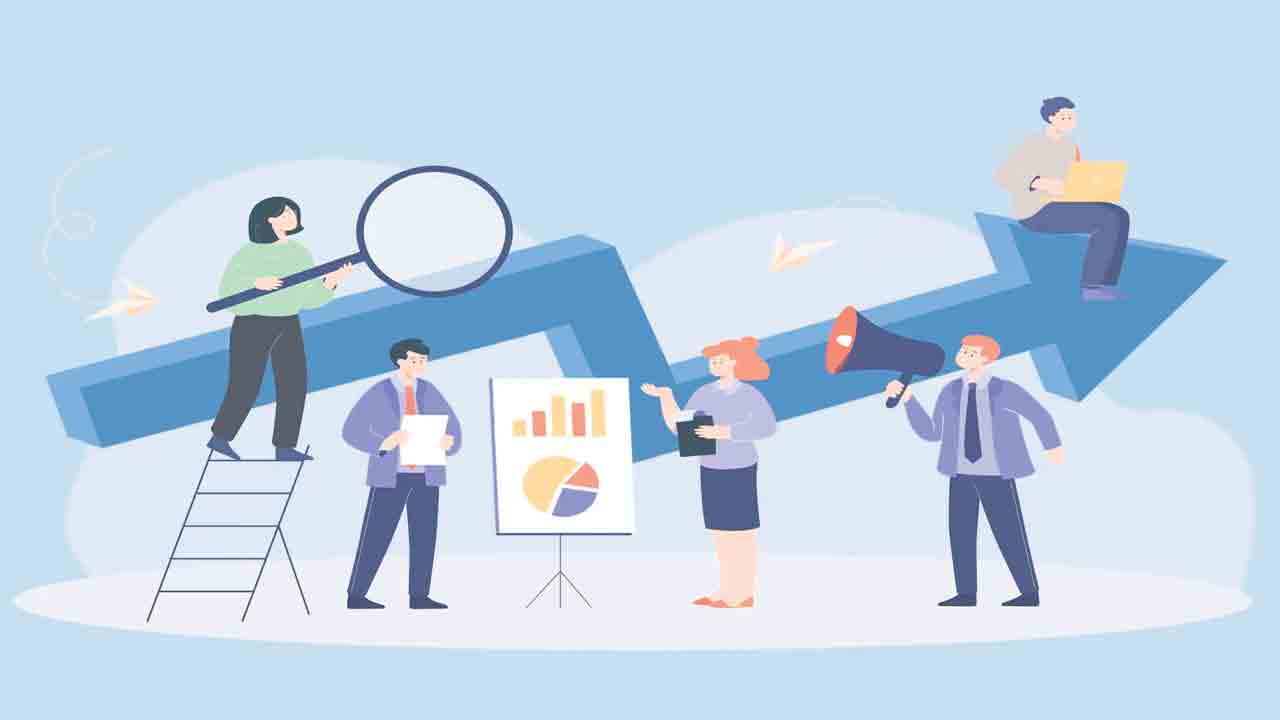 IT Companies | రూటు మార్చిన ఐటీ.. వారికంటే జూనియర్లే బెటరంటున్న కంపెనీలు!