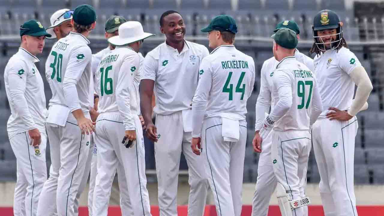 సఫారీలదే తొలి టెస్టు