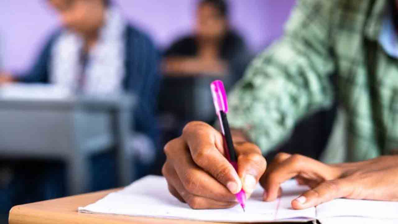 ‘గ్రూప్స్‌’లో వర్గీకరణను అమలుచేయాలి