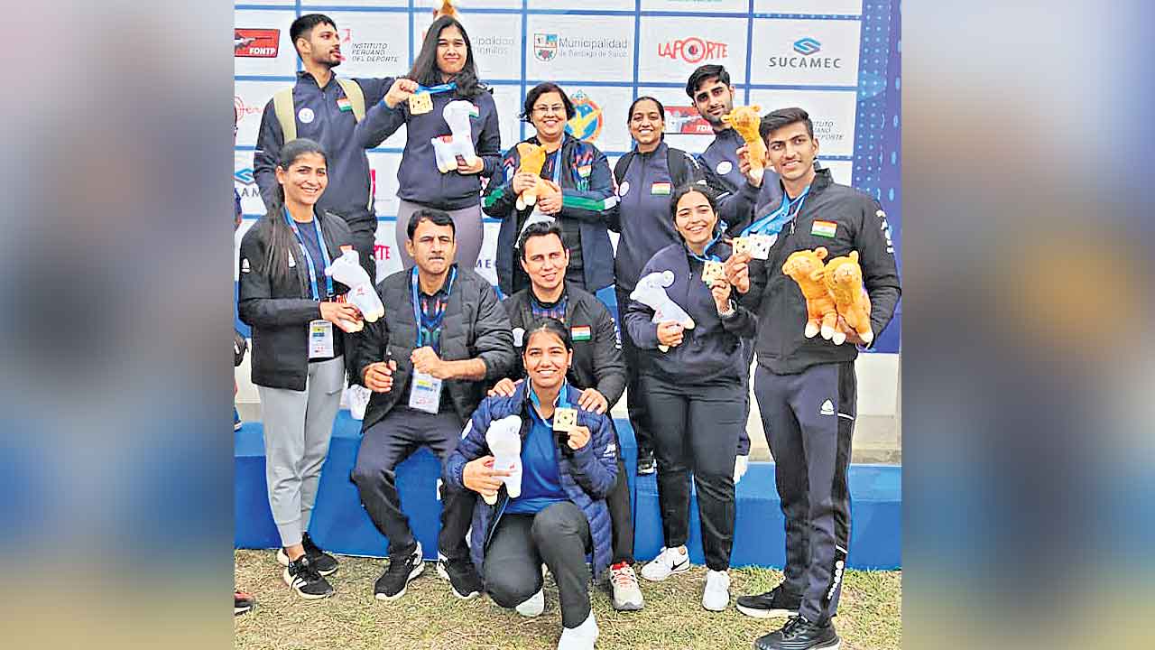 ISSF | జూనియర్‌ వరల్డ్‌ చాంపియన్‌షిప్‌లో భారత్‌ పసిడి జోరు