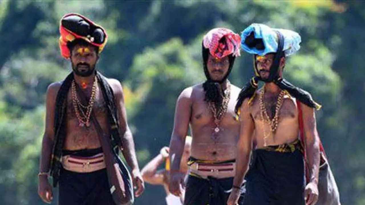 విమానాల్లో కొబ్బరికాయలు పట్టుకెళ్లొచ్చు