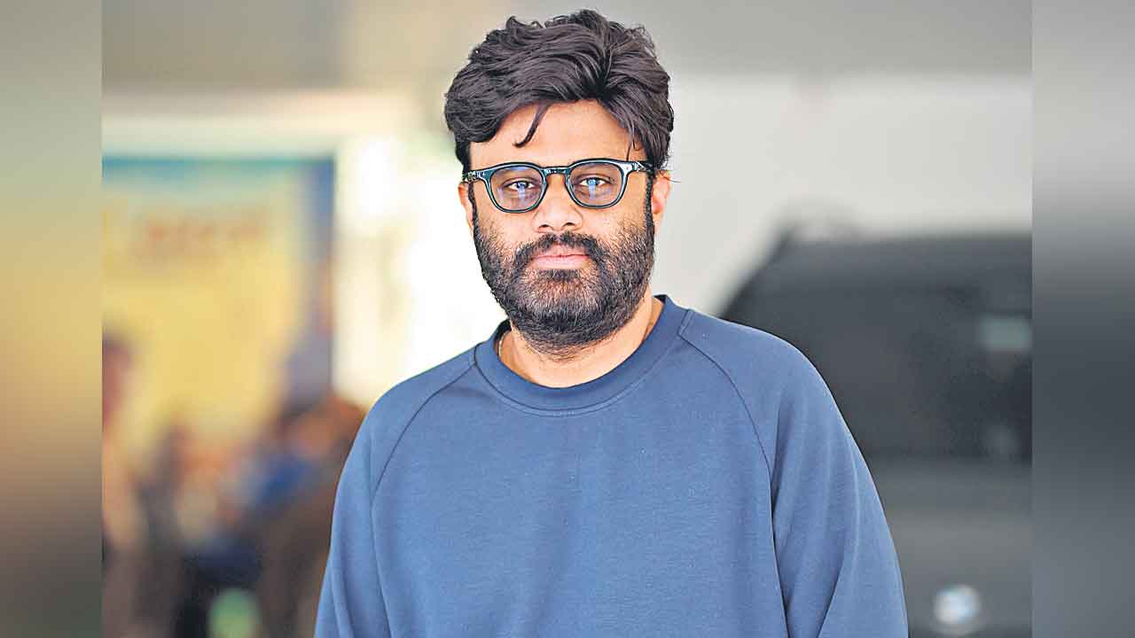 భాస్కర్‌ గెలవాలని కోరుకుంటారు