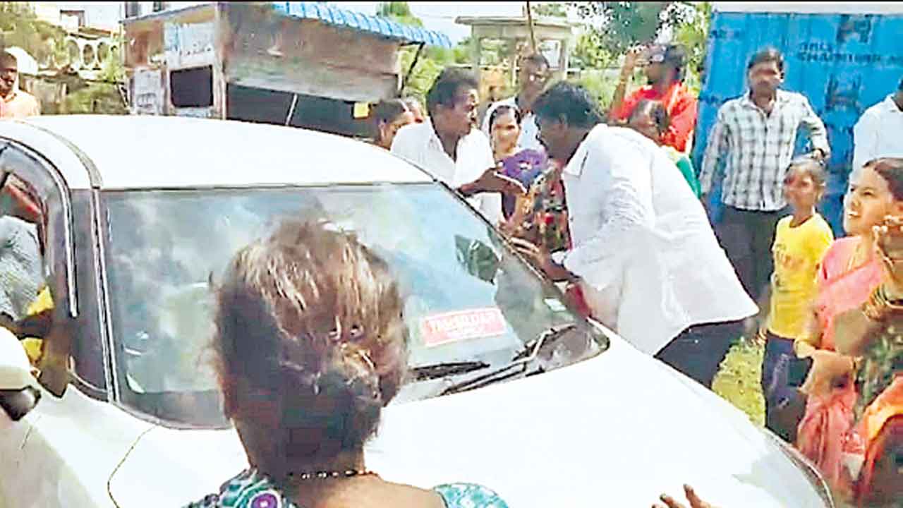 వామ్మో.. సర్కారోళ్లు