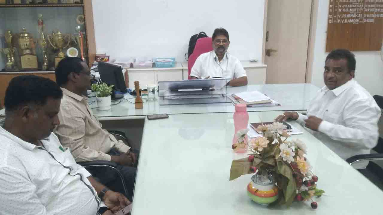 బదిలీల పరంపర