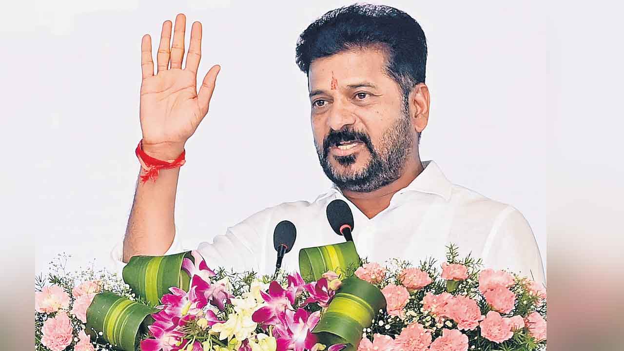 Hyderabad | హైదరాబాద్‌కు మూడువైపులా సముద్రం ఉంది.. ఇది ముఖ్యమంత్రి రేవంత్‌రెడ్డి మాట