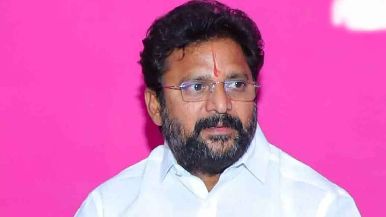 సింగరేణిలో నికర లాభాల వాటా సాధిస్తాం