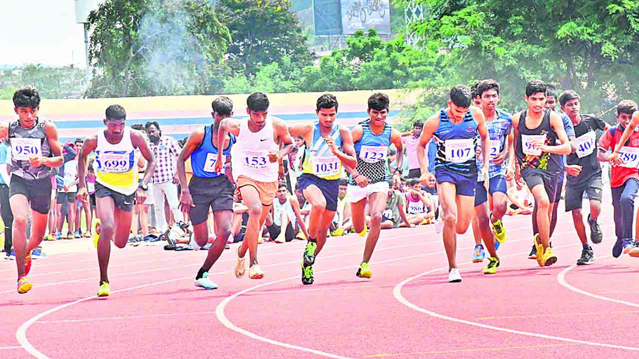 హోరాహోరీగా అథ్లెటిక్స్‌