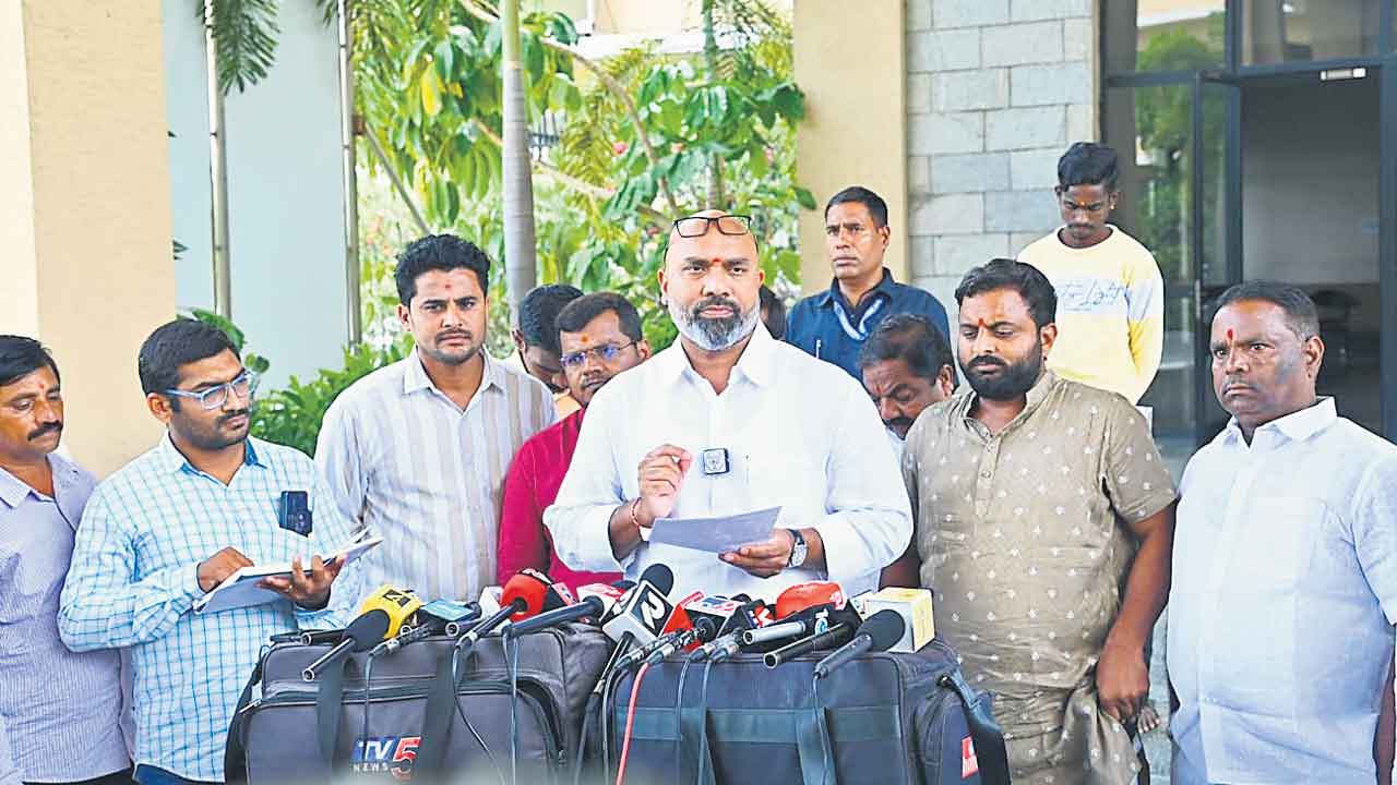 జీహెచ్‌ఎంసీలో 48సీట్లొచ్చినా..హైదరాబాద్‌లో ఒక్క ఎమ్మెల్యేనేనా?