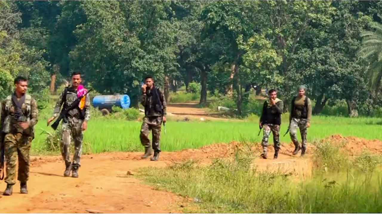 నెత్తురోడిన బస్తర్‌