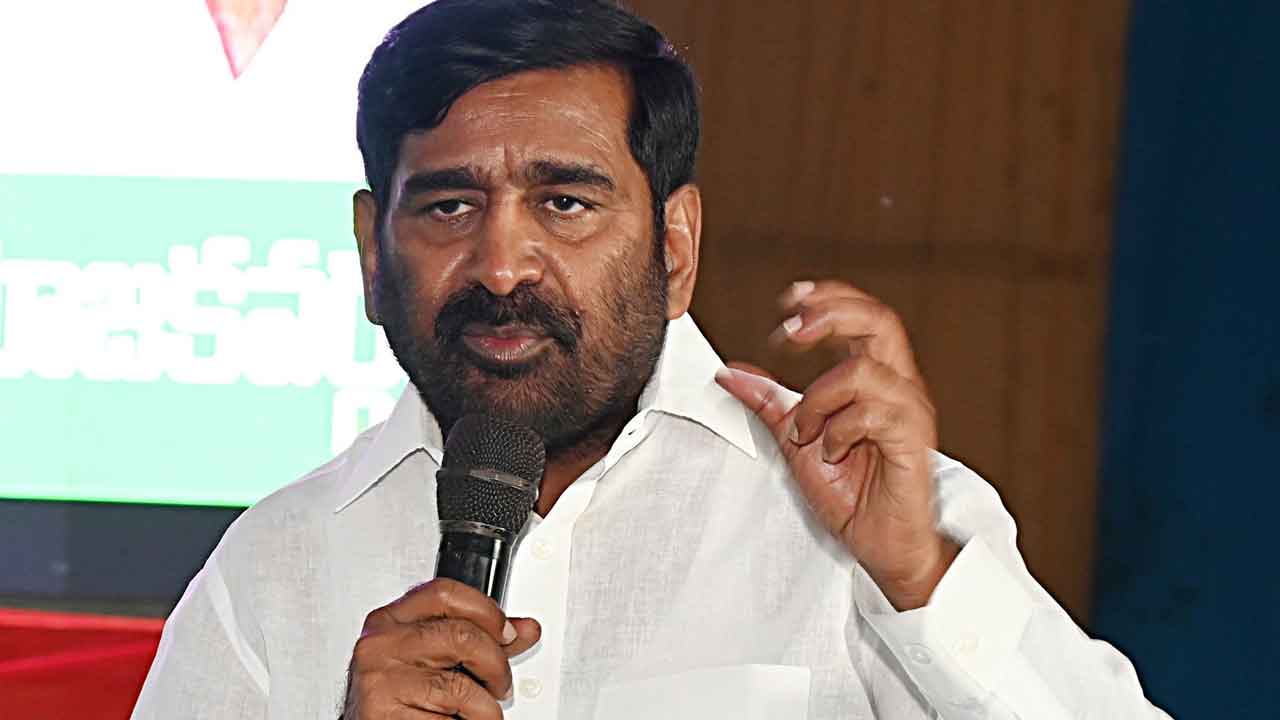 మోసం కాంగ్రెస్‌ నైజం