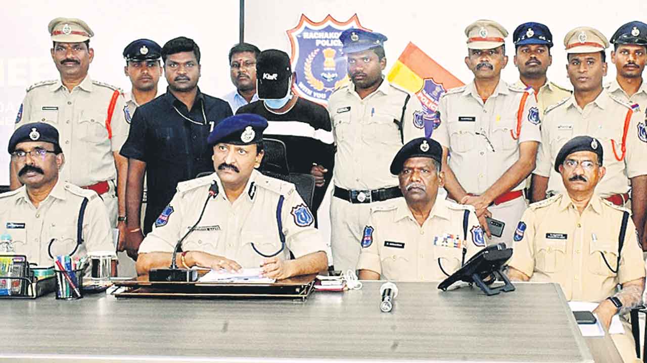 లైంగికదాడిని అడ్డుకున్నందుకే హత్యలు