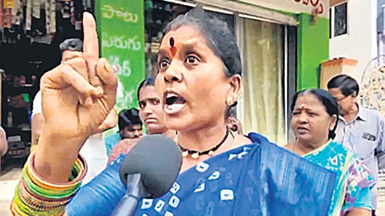 Musi Project | కబ్జాదారులం కాదు యజమానులం.. అనుమతులన్నీ ఇచ్చి కూలుస్తమంటరా?.. మూసీ భూబాధితుల ఆవేదన