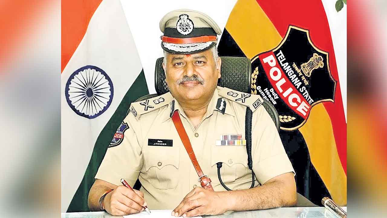 రోడ్డెక్కితే క్రమశిక్షణ చర్యలే