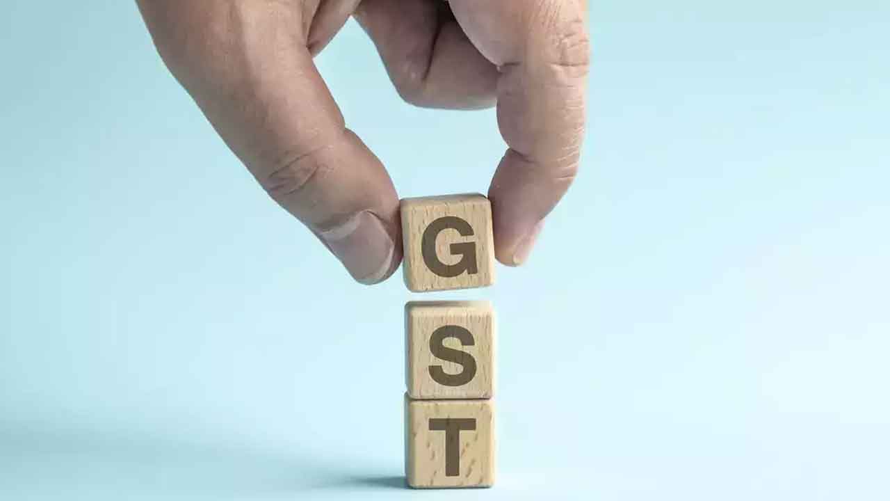 GST | టర్మ్‌ ఇన్సూరెన్స్‌పై నో జీఎస్టీ.. సీనియర్‌ సిటిజన్లు తీసుకునే ఆరోగ్య బీమా పై కూడా..!