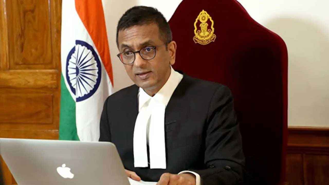 యా యా యా అనొద్దు.. ఇది కాఫీ షాప్‌ కాదు