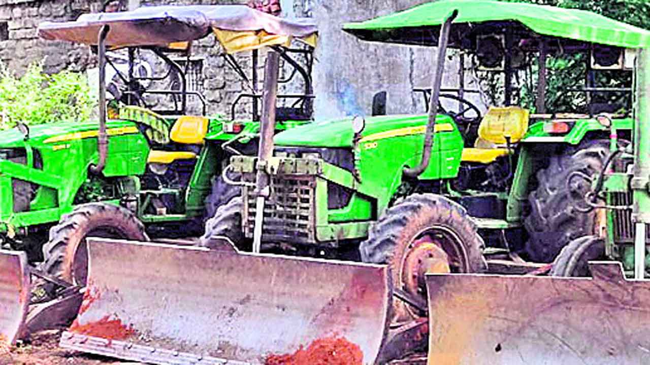 అటవీశాఖ సిబ్బందిపై దాడి