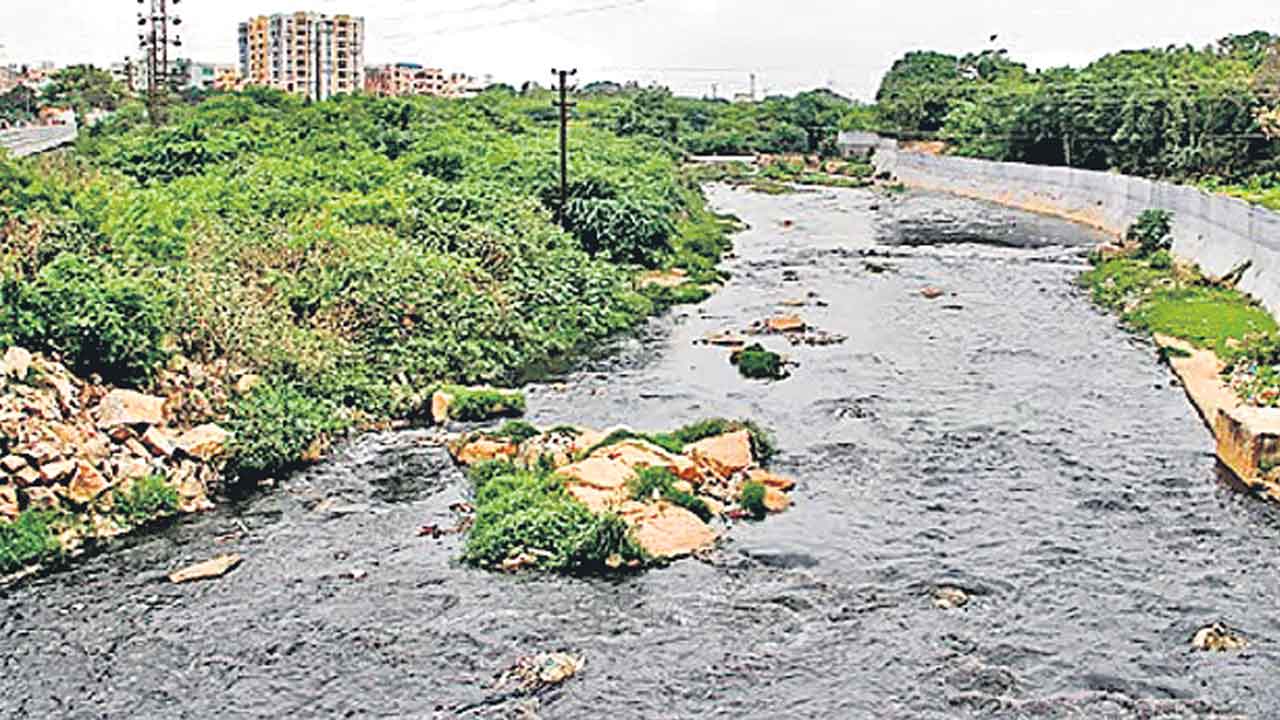 Musi Project | మూసీ ఆక్రమణలపై నోటీసులు ఇప్పుడా?.. రాష్ట్ర ప్రభుత్వానికి హైకోర్టు నోటీసులు