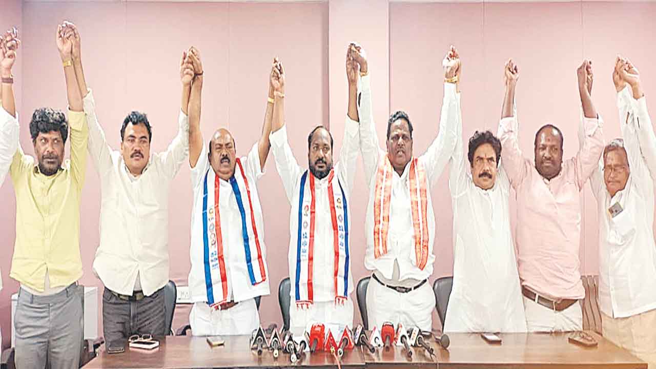 సర్కార్కు 60 రోజులే డెడ్లైన్!