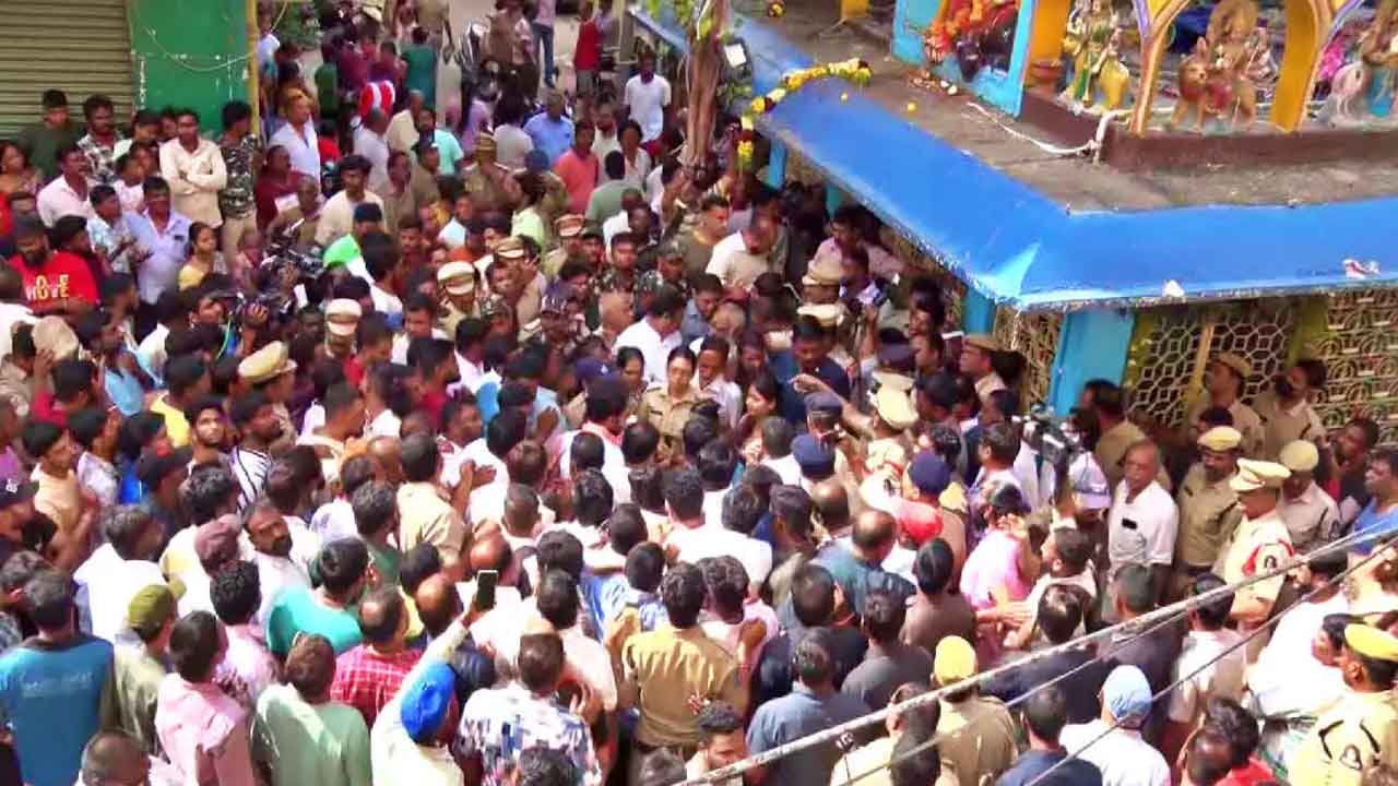 High Court | ముత్యాలమ్మ విగ్రహ ధ్వంసం వీడియోలను తొలగించండి.. ఆదేశించిన హైకోర్టు