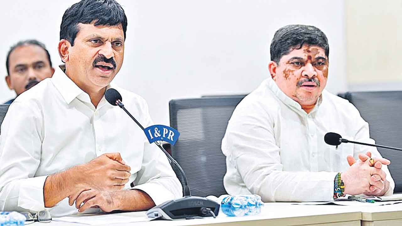 Telangana | సర్కారు దీపావళి కానుక.. ఉద్యోగులకు ఒక డీఏ!