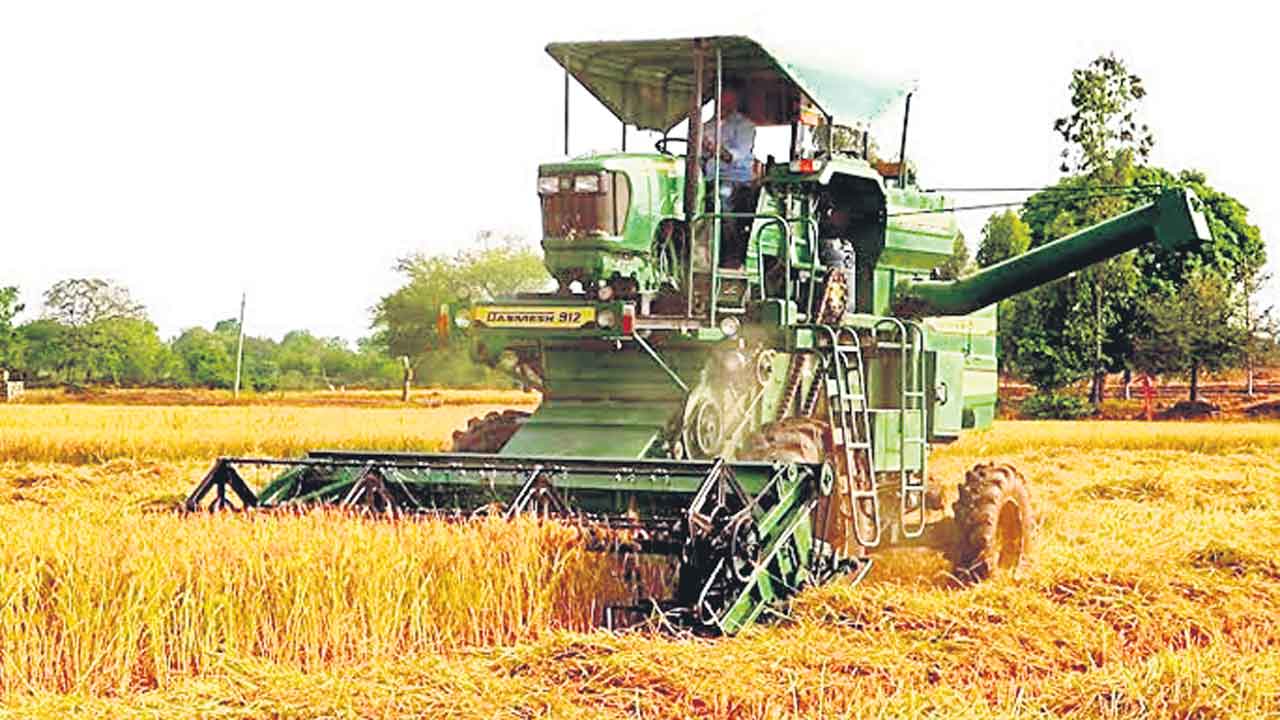 కొనుగోలు కేంద్రాల ఊసేలేదు