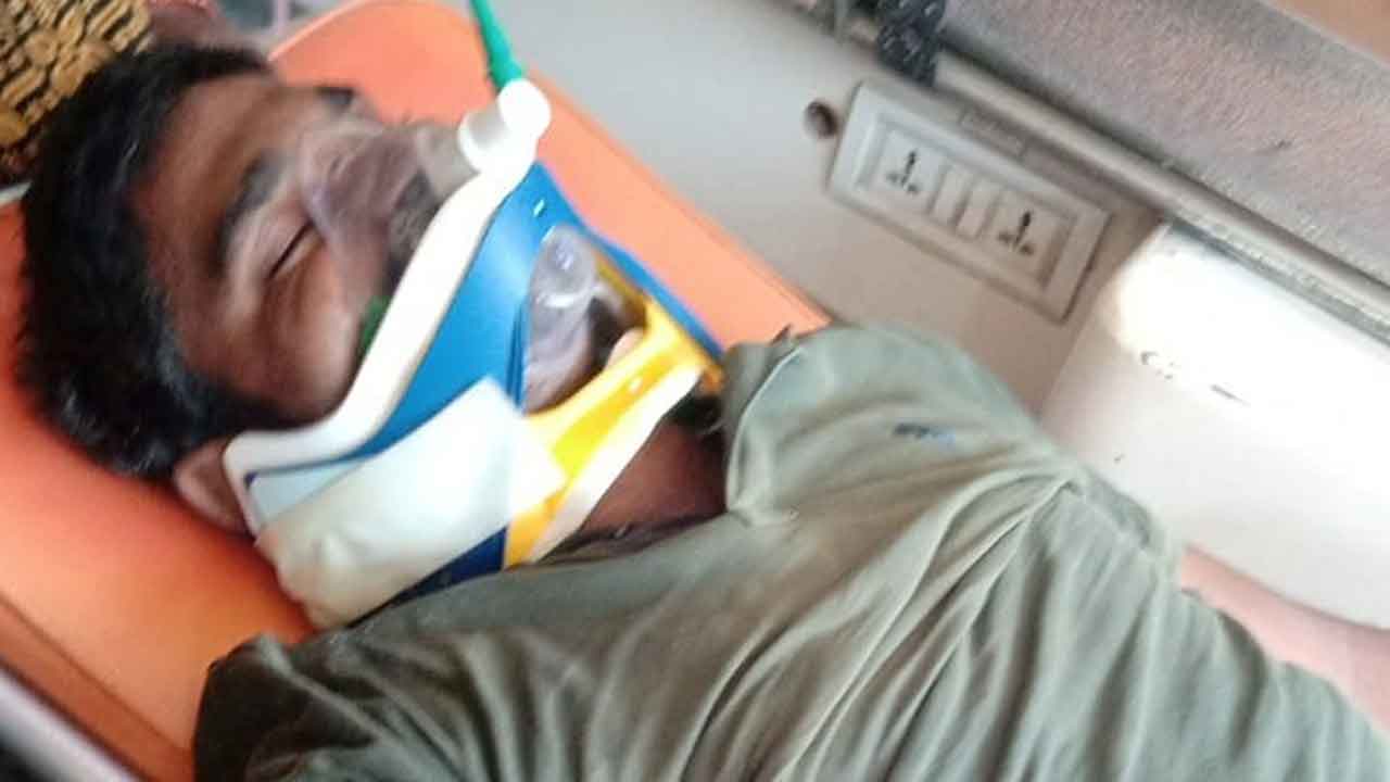 ఎమ్మెల్యే చెప్పిండని… తిరుమలగిరి ఎస్‌ఐ కొట్టిండు!