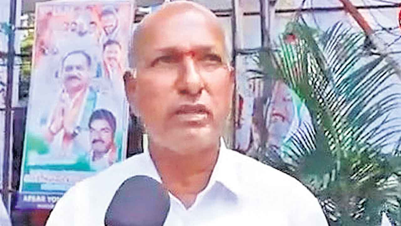 Runa Mafi | 2 లక్షల్లోపే రుణం అయినా మాఫీ కాలె.. మంత్రి తుమ్మల ముందే తెగేసిచెప్పిన కాంగ్రెస్‌ కార్యకర్త