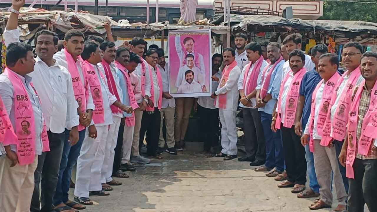 ఫలించిన బీఆర్ఎస్ పోరాటం.. విద్యుత్ చార్జీల పెంపునకు చెక్