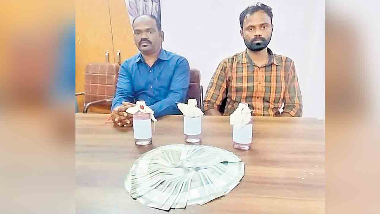 ఏసీబీకి చిక్కిన ఘట్‌కేసర్‌ ఇన్‌చార్జి ఏఈ