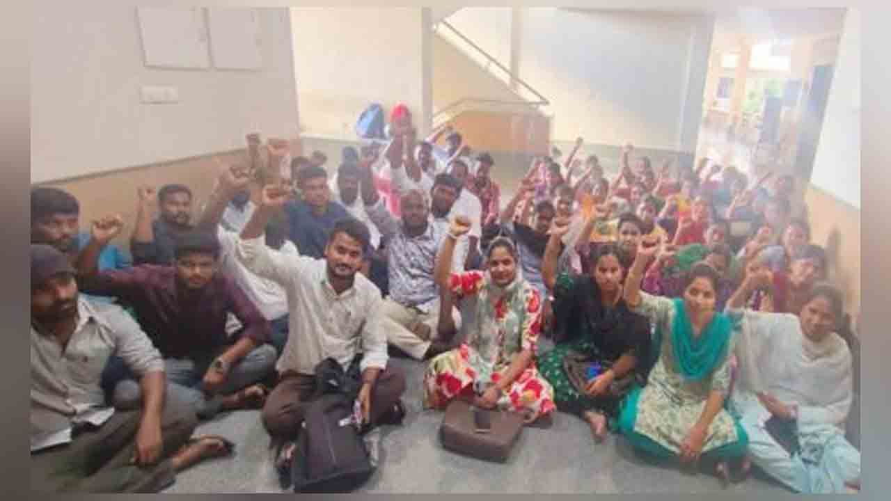 AEOs | చర్చలు విఫలం.. సమ్మె ప్లాన్‌లో ఏఈవోలు.. !