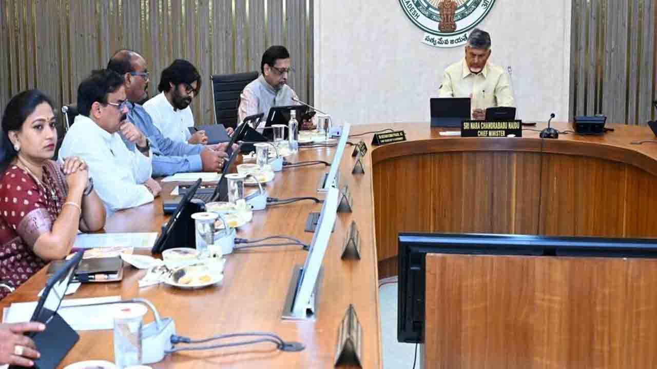 AP Cabinet decisions | ఏపీ కేబినెట్‌ కీలక నిర్ణయాలు ఇవే ..! ఉచిత ఇసుకను అక్రమంగా విక్రయిస్తే పీడీ యాక్ట్‌