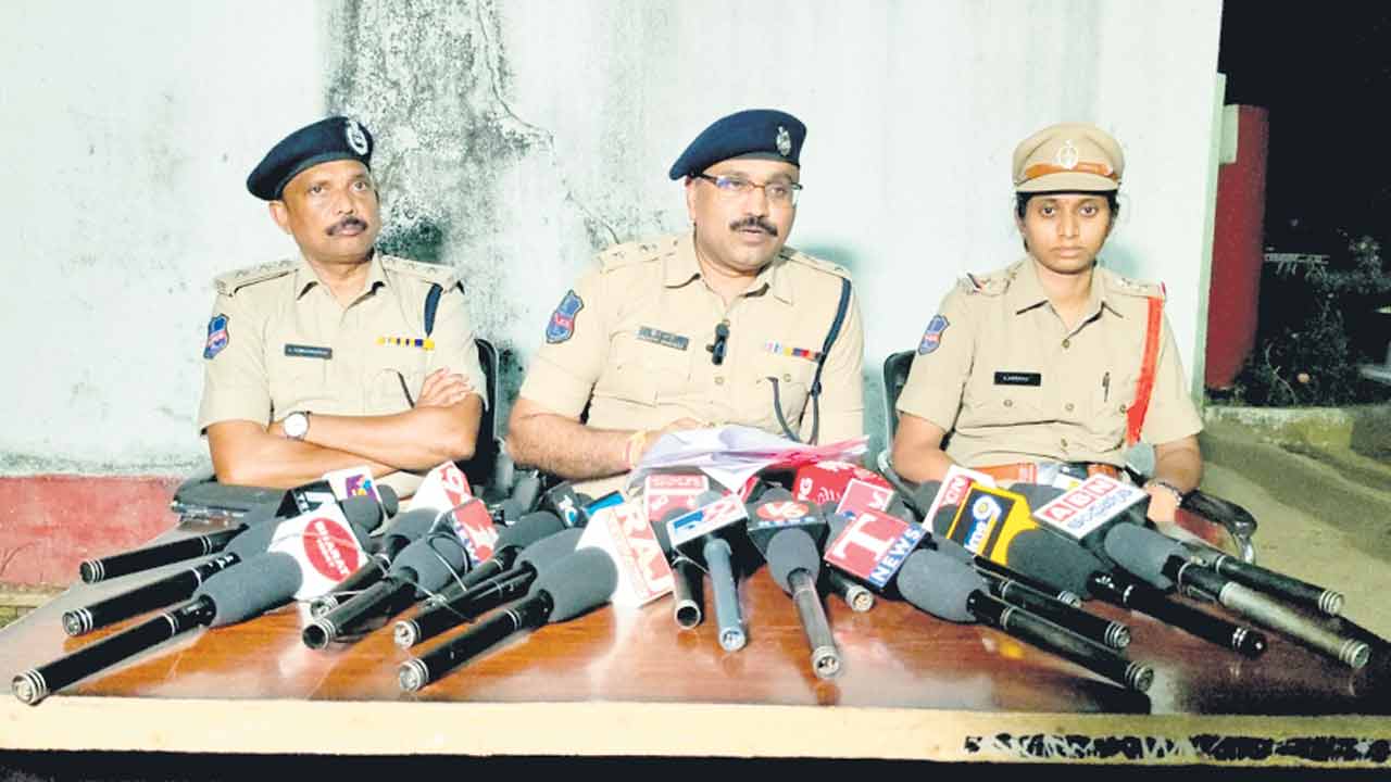 శనిగకుంట మత్తడి ధ్వంసం కేసులో మరో ఏడుగురు అరెస్టు