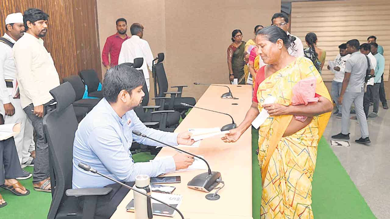 క్షేత్రస్థాయిలో పరిశీలించాలి