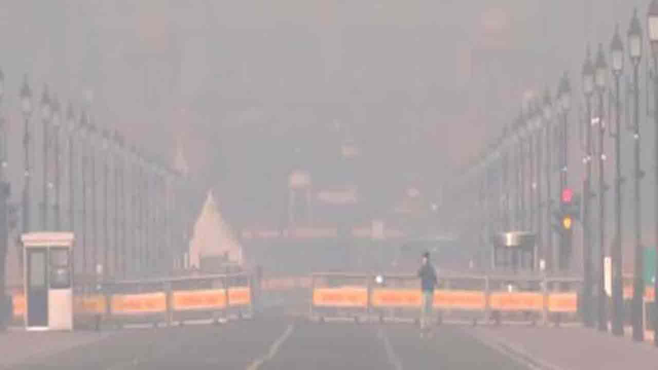 Air Pollution | ఢిల్లీలో అధ్వాన స్థితికి గాలి నాణ్యత.. ప్రజలు తీవ్ర ఇబ్బందులు