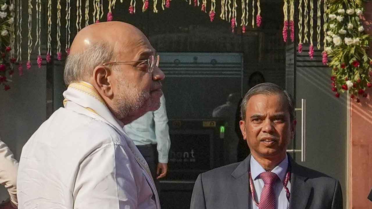 జనన, మరణాల నమోదుకు మొబైల్‌ యాప్‌ ప్రారంభించిన అమిత్‌ షా