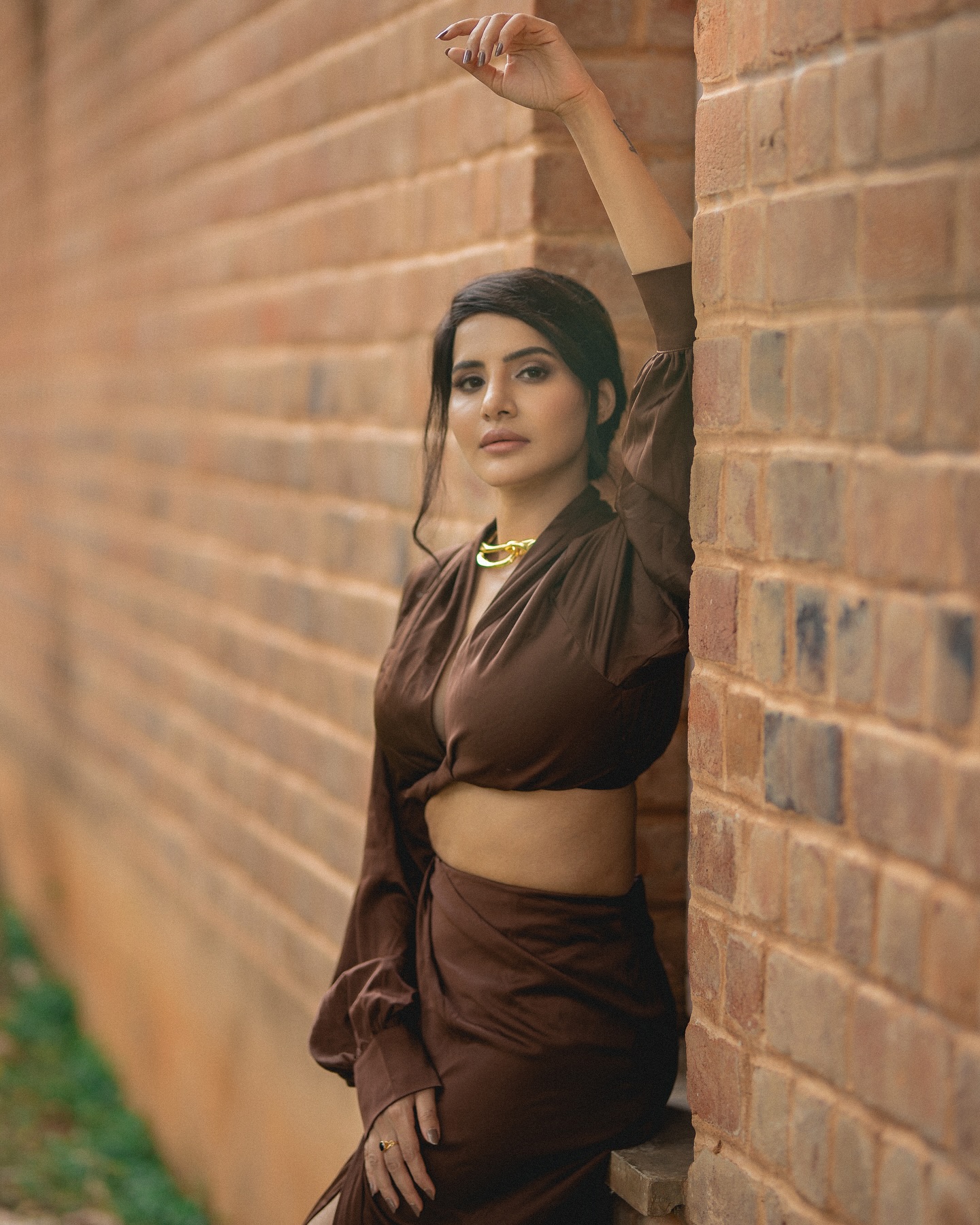 Ashu Reddy (23)