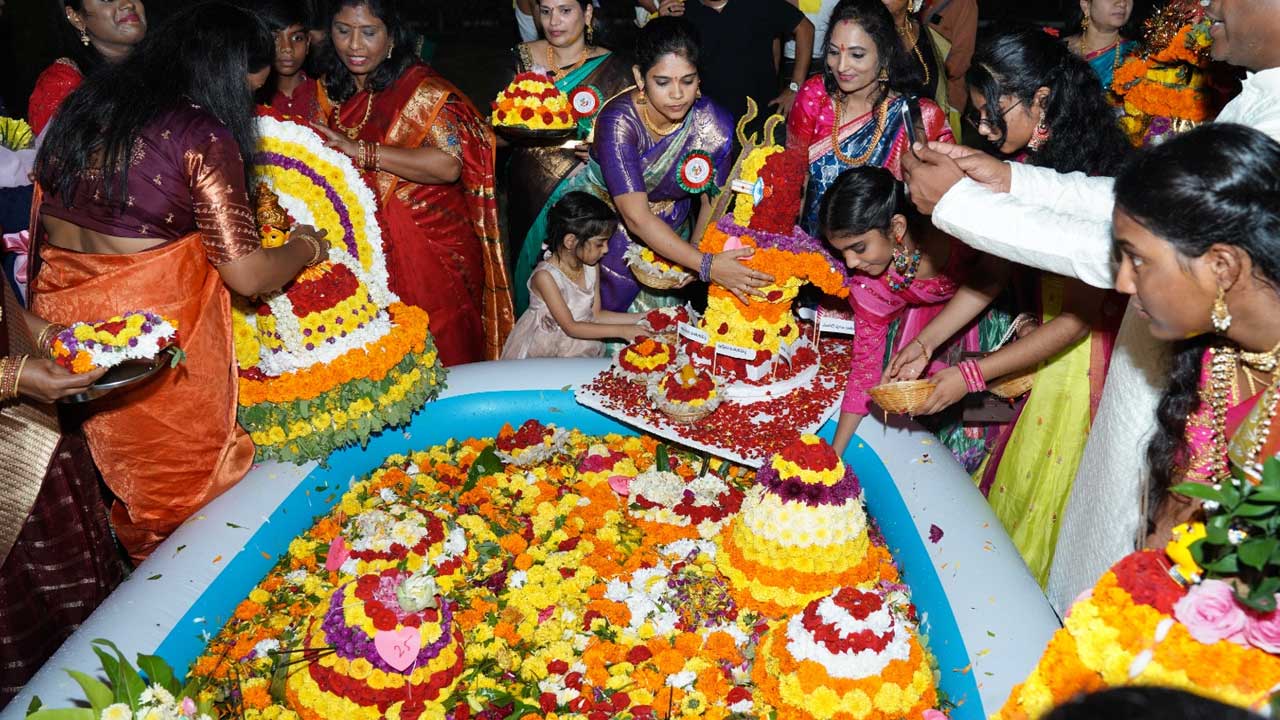 Bathukamma 5