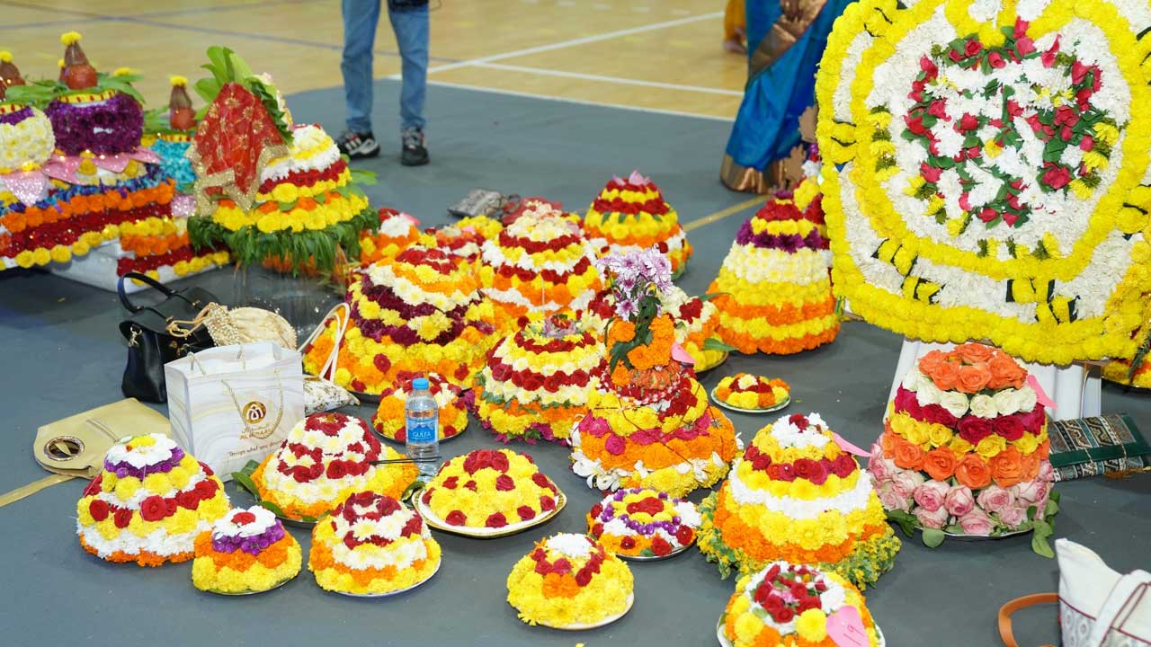 Bathukamma 8