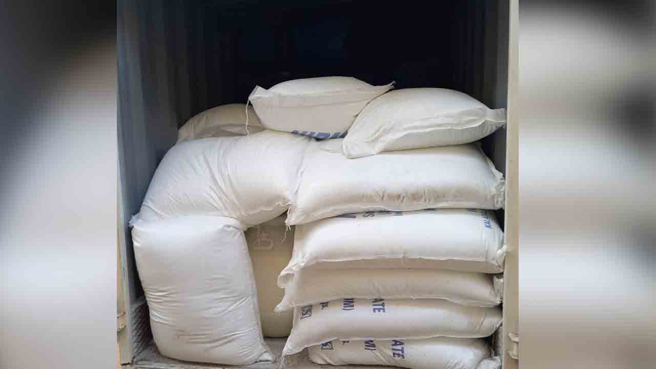 పారిశుధ్యం నిధులకు అవినీతి చెదలు