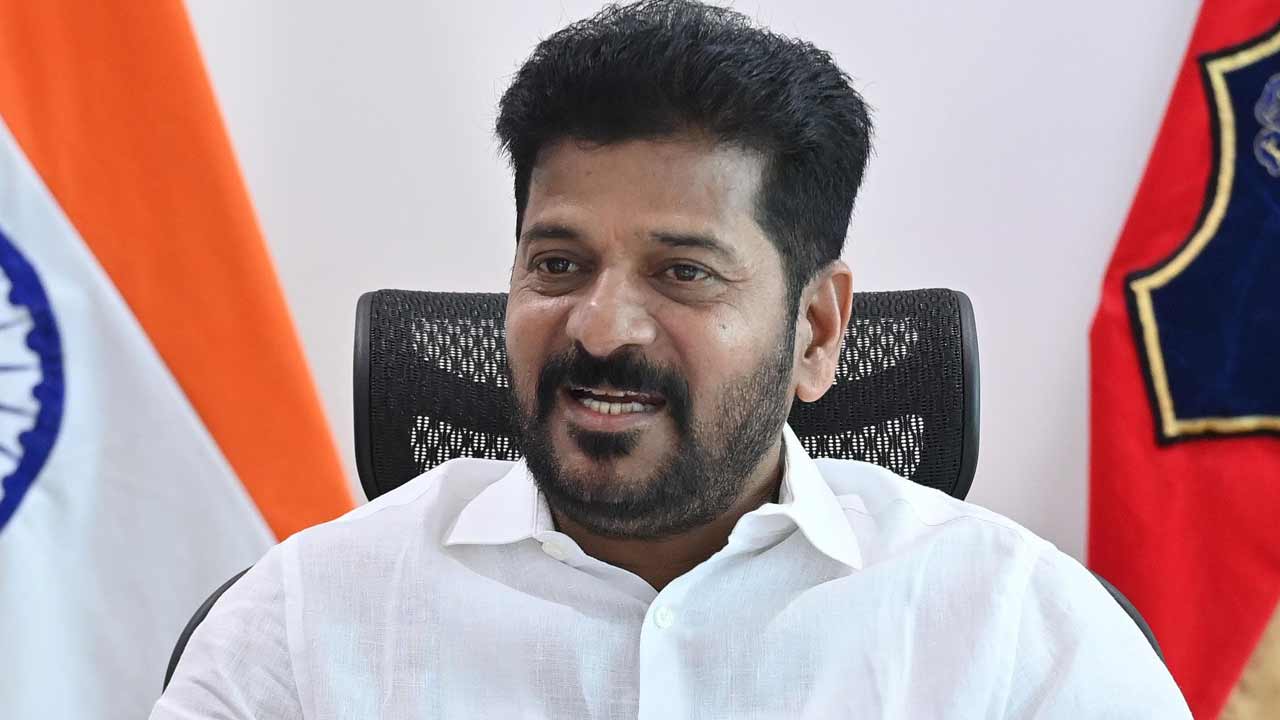 CM Revanth Reddy | పైసలు పిండండి.. సర్కారుకు రాబడి పెంచండి.. అధికారులకు సీఎం రేవంత్‌ ఆదేశం