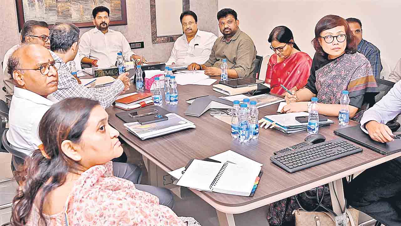 Sports Policy | నవంబర్‌ నెలాఖరులో స్పోర్ట్స్‌ పాలసీ.. అధికారులకు సీఎం రేవంత్‌రెడ్డి ఆదేశం